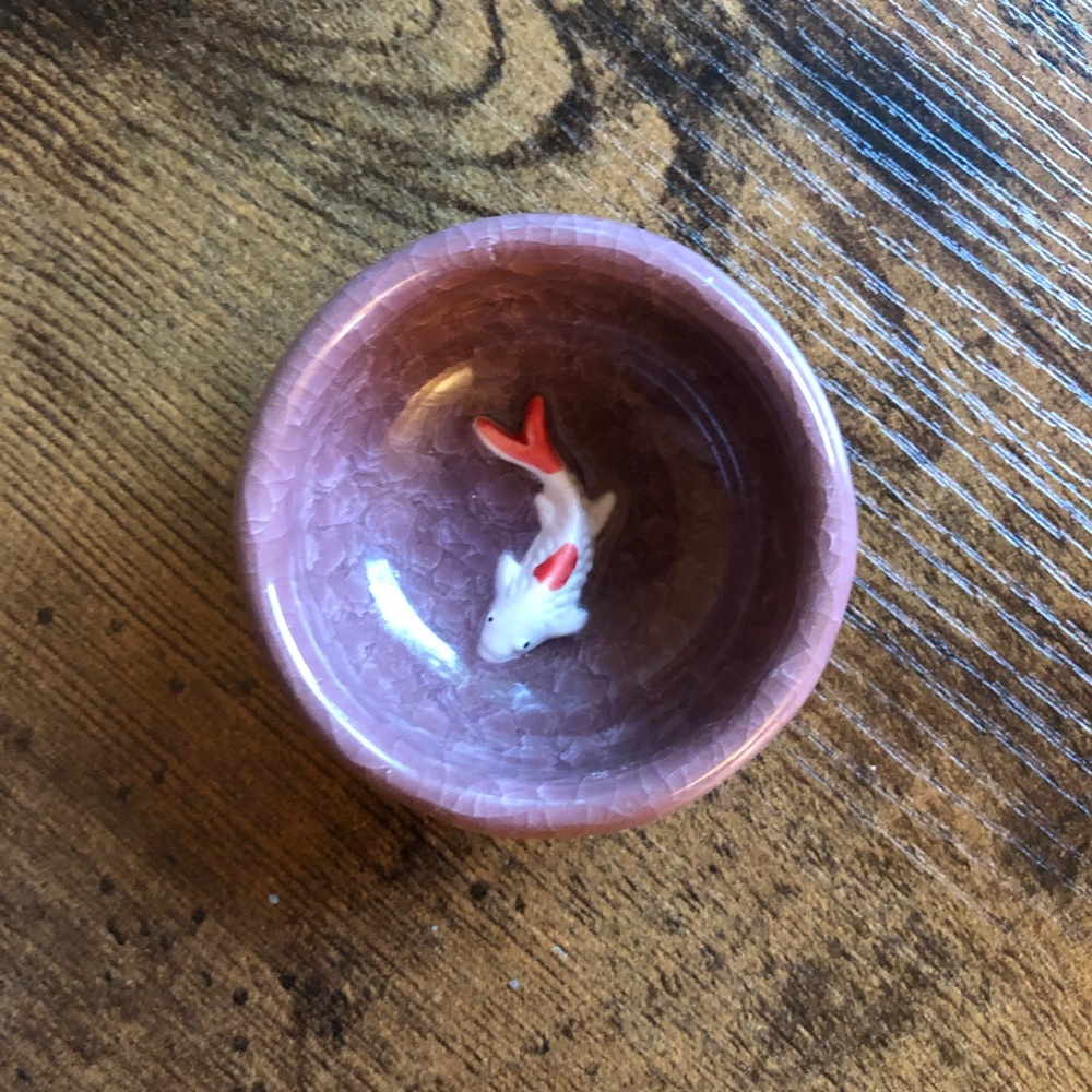 !! FREE W PURCHASE!! Small clay Koi fish dish